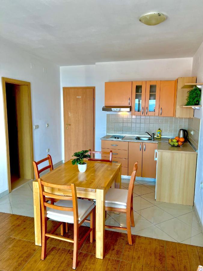 Vespera Apartments Bol Ngoại thất bức ảnh